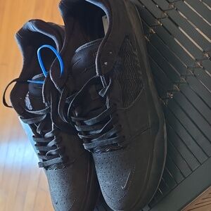 NWT Men's "Nike SB ISHOD Premium" Blacked Out & in Various Sizes